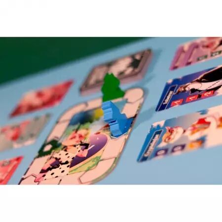 Agent Avenue - Christian Kudahl & Laura Kudhal - Iello