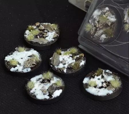  Battle Ready Bases - Winter 40mm (x5) - Gamers Grass