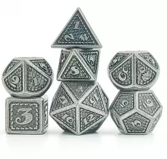 Lot de 7 d�s m�tal - 16mm