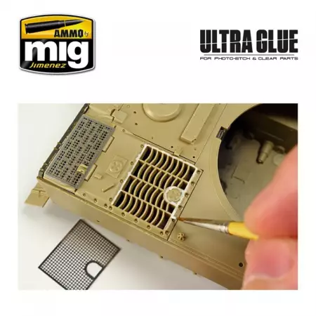 Ultra Glue - For Etch.Clear Parts & More (Acrylic Waterbase Glue)  - Mig Jimenez